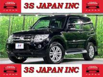 2011 Mitsubishi Pajero