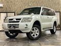 2004 Mitsubishi Pajero