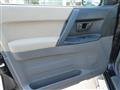 2001 Mitsubishi Pajero