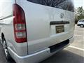 2005 Toyota Hiace Van