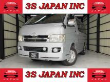 2005 Toyota Hiace Van