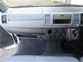 2005 Toyota Hiace