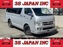 2005 Toyota Hiace Van