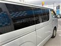 2005 Toyota Hiace