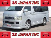 2005 Toyota Hiace