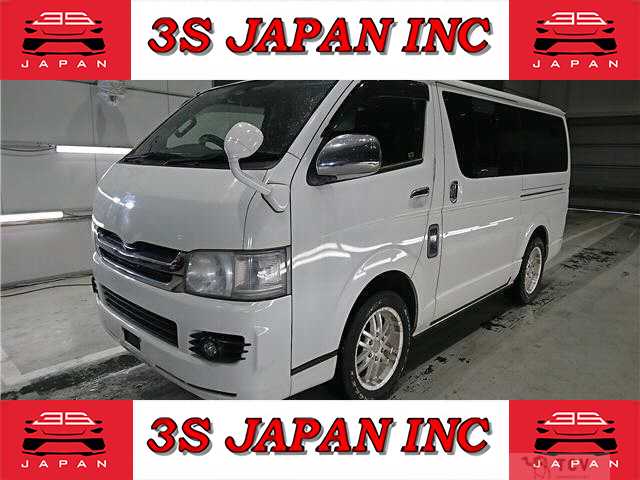 2010 Toyota Hiace Van