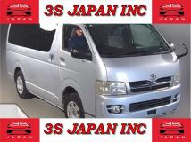 2005 Toyota Hiace Van
