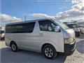 2004 Toyota Hiace Van