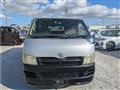 2004 Toyota Hiace Van