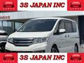 2013 Nissan Serena