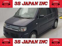 2010 Mitsubishi Toppo