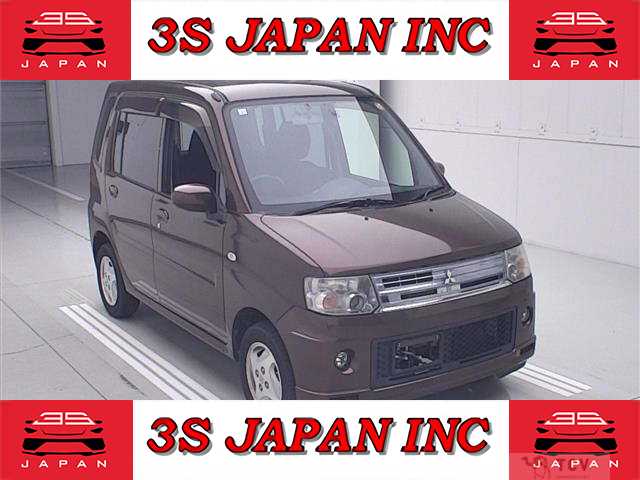 2013 Mitsubishi Toppo