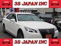 2014 Toyota Crown Majesta