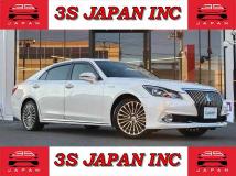 2016 Toyota Crown Majesta