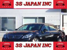 2009 Toyota Crown Hybrid