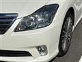 2011 Toyota Crown Hybrid