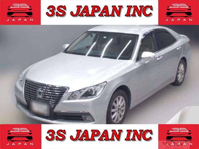 2013 Toyota Crown