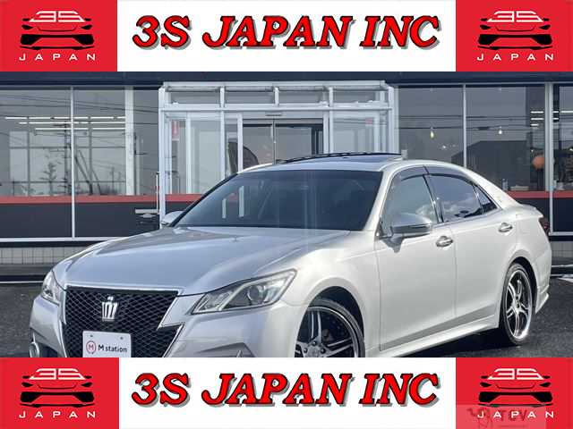 2013 Toyota Crown