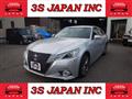 2013 Toyota Crown