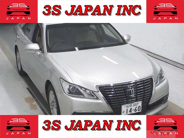 2013 Toyota Crown