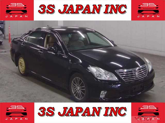 2011 Toyota Crown