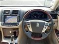 2011 Toyota Crown