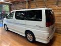 2001 Nissan Elgrand