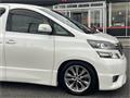 2011 Toyota Vellfire