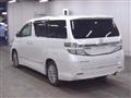 2014 Toyota Vellfire