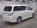 2014 Toyota Vellfire