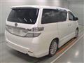 2013 Toyota Vellfire