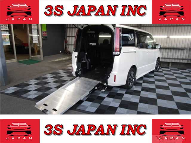 2017 Toyota Noah