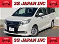 2014 Toyota Noah