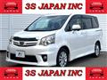 2013 Toyota Noah