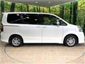 2012 Toyota Noah