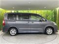 2011 Toyota Noah