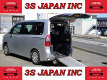 2007 Toyota Noah
