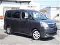 2010 Toyota Noah