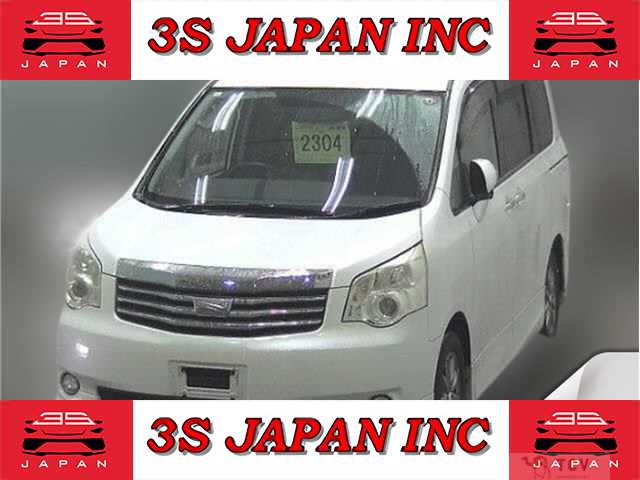 2012 Toyota Noah
