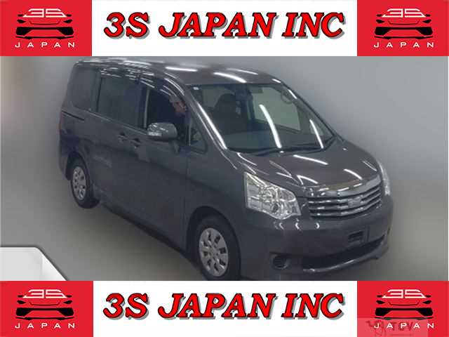 2013 Toyota Noah