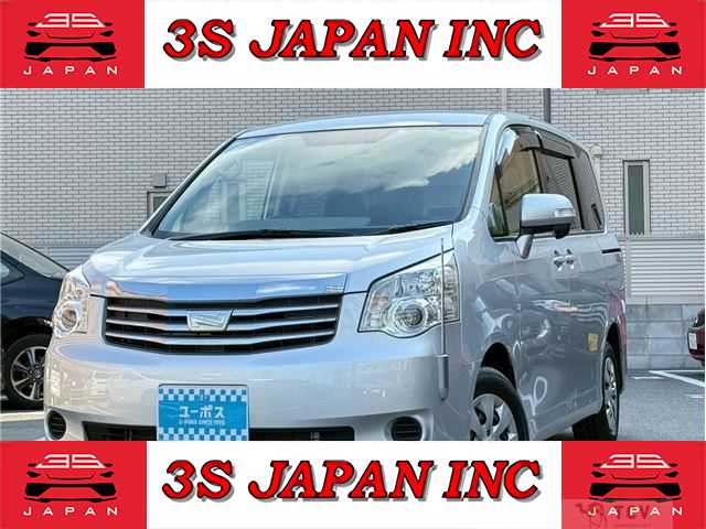 2013 Toyota Noah