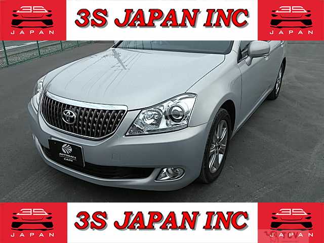 2012 Toyota Crown Majesta