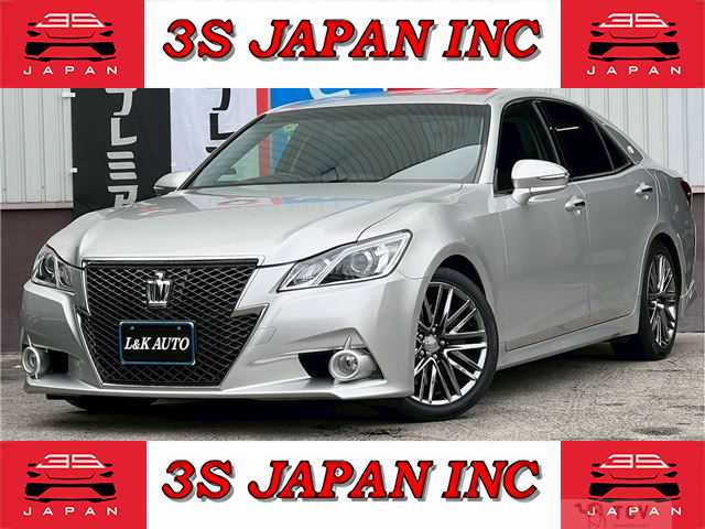 2013 Toyota Crown