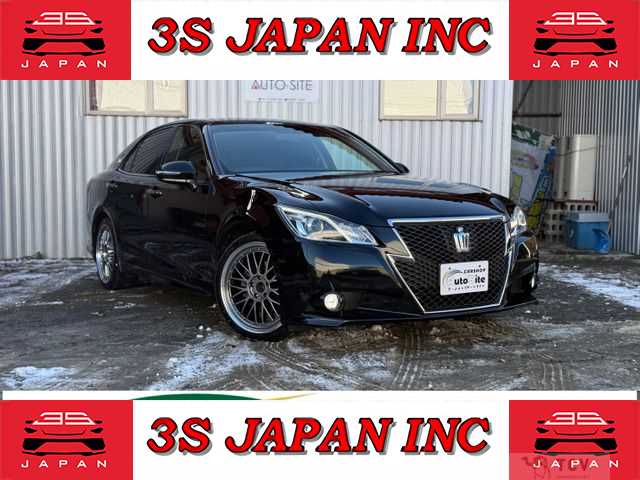 2013 Toyota Crown