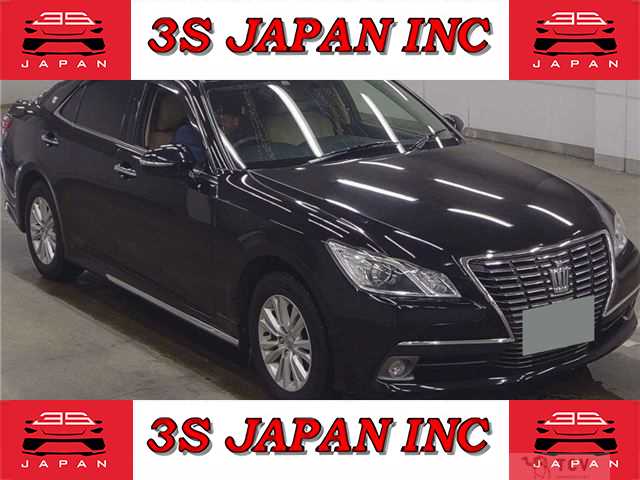 2013 Toyota Crown