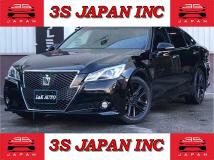 2013 Toyota Crown