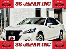 2013 Toyota Crown