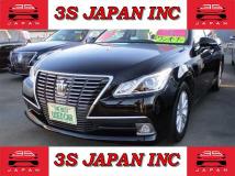 2015 Toyota Crown