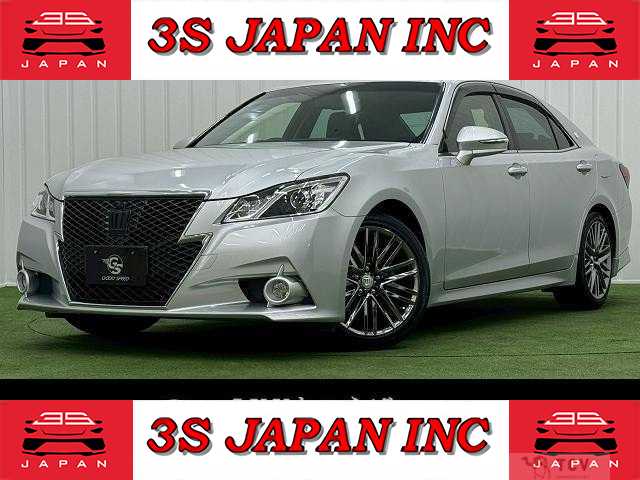 2013 Toyota Crown