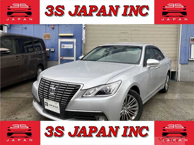 2013 Toyota Crown